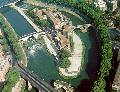 fig.B1 - Le
                      briglie e la soglia sotto Ponte Cestio